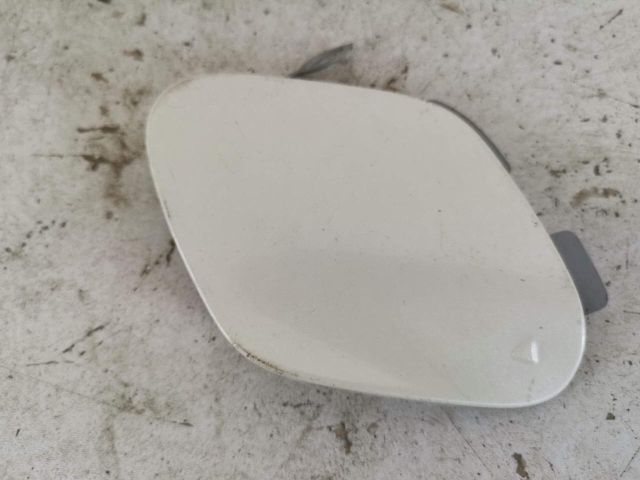 bontott MERCEDES-BENZ S-CLASS Első Vonószem Burkolat