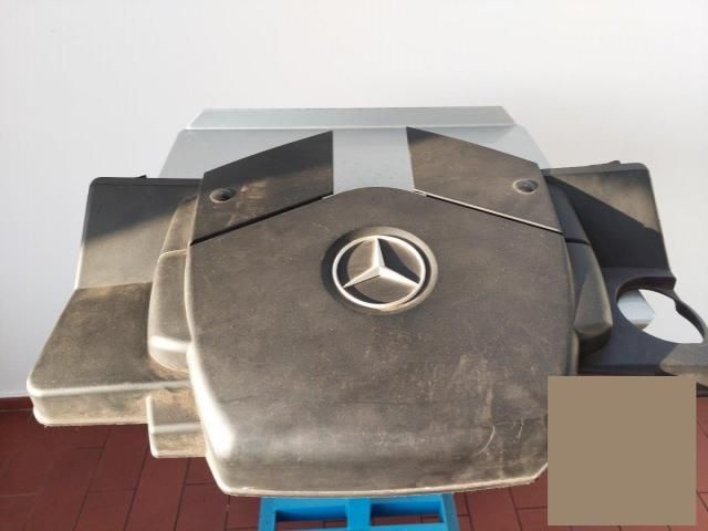 bontott MERCEDES-BENZ S-CLASS Felső Hűtőburkolat