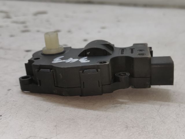 bontott MERCEDES-BENZ S-CLASS Fűtés Állító Motor