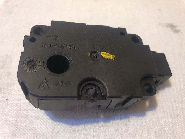 bontott MERCEDES-BENZ S-CLASS Fűtés Állító Motor