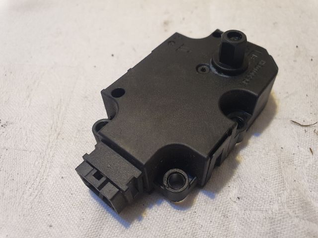 bontott MERCEDES-BENZ S-CLASS Fűtés Állító Motor