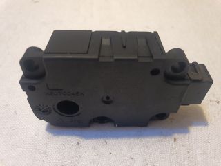 bontott MERCEDES-BENZ S-CLASS Fűtés Állító Motor