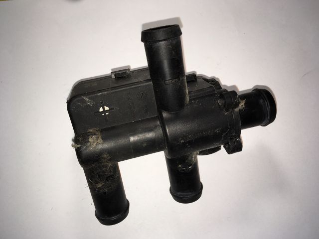 bontott MERCEDES-BENZ S-CLASS Fűtéscsap