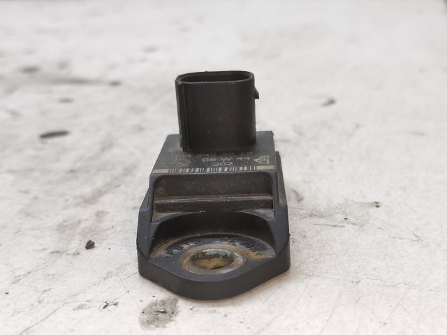 bontott MERCEDES-BENZ S-CLASS Gyorsulás Jeladó