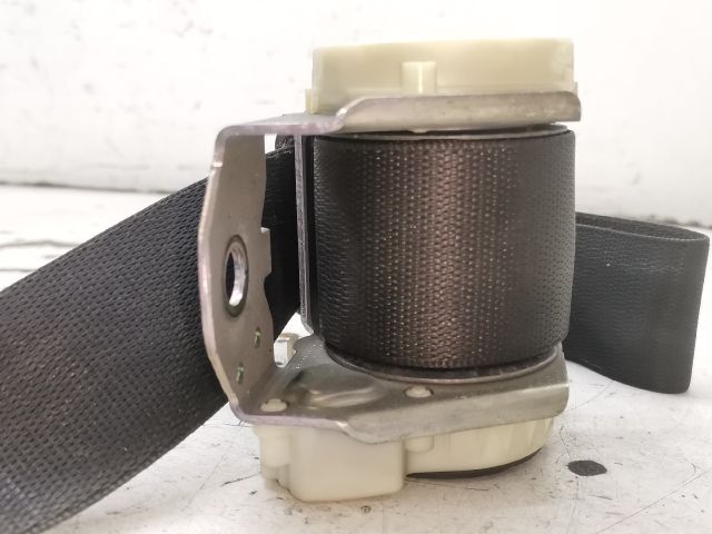 bontott MERCEDES-BENZ S-CLASS Hátsó középső Biztonsági Öv