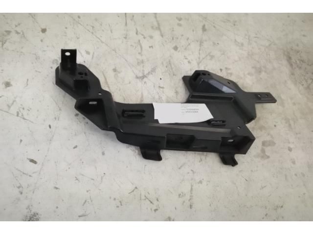 bontott MERCEDES-BENZ S-CLASS Hátsó középső Lökhárító Tartó (Műanyag)