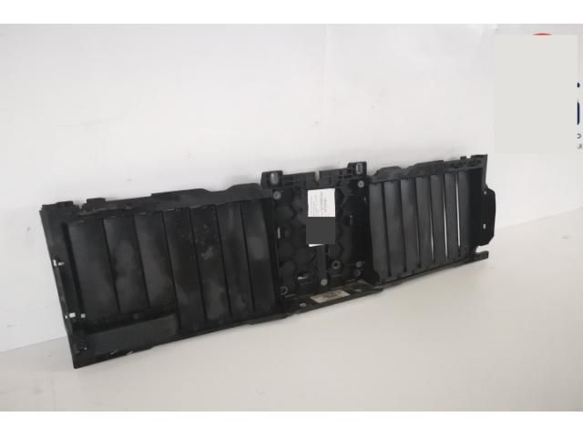 bontott MERCEDES-BENZ S-CLASS Hűtő Légterelő