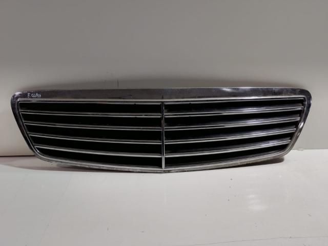 bontott MERCEDES-BENZ S-CLASS Hűtőrács