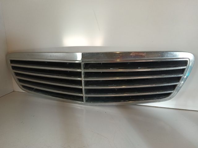 bontott MERCEDES-BENZ S-CLASS Hűtőrács