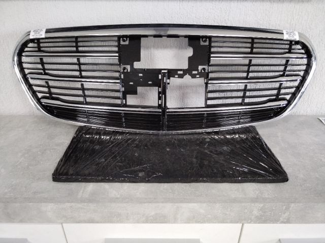 bontott MERCEDES-BENZ S-CLASS Hűtőrács