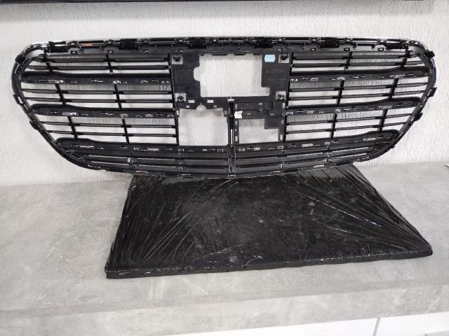 bontott MERCEDES-BENZ S-CLASS Hűtőrács