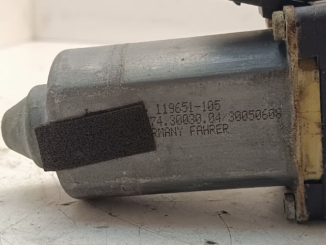 bontott MERCEDES-BENZ S-CLASS Jobb első Ablakemelő Motor