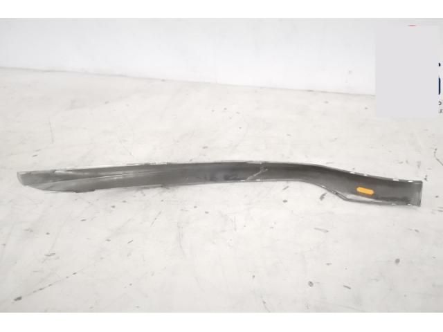 bontott MERCEDES-BENZ S-CLASS Jobb első Lökhárító Díszléc