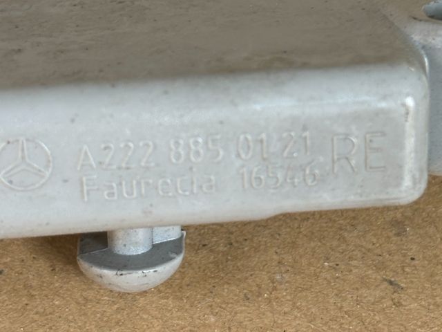 bontott MERCEDES-BENZ S-CLASS Jobb első Oldal Lökhárító Tartó (Műanyag)