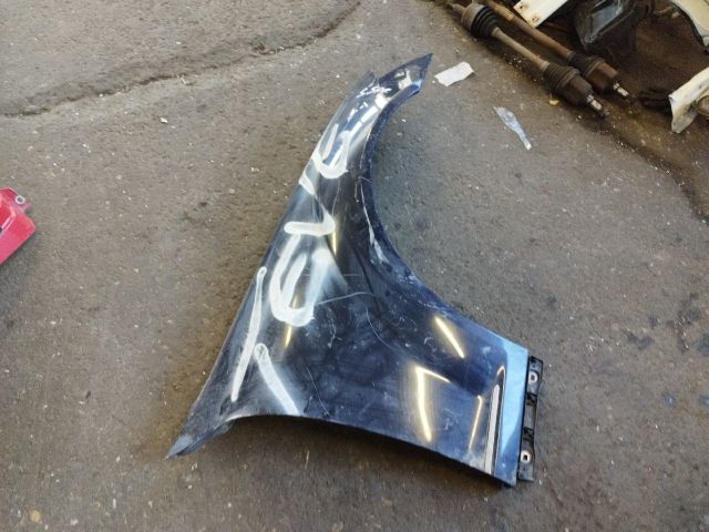 bontott MERCEDES-BENZ S-CLASS Jobb első Sárvédő