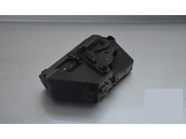 bontott MERCEDES-BENZ S-CLASS Jobb első Ülésállító Kapcsoló