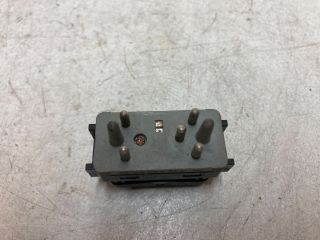 bontott MERCEDES-BENZ S-CLASS Jobb első Ülésfűtés Kapcsoló