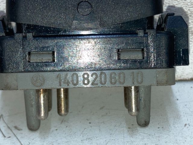 bontott MERCEDES-BENZ S-CLASS Jobb első Ülésfűtés Kapcsoló