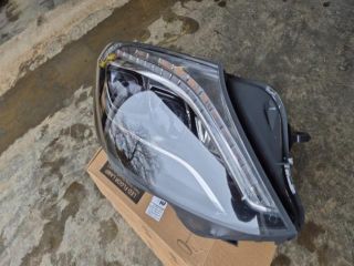 bontott MERCEDES-BENZ S-CLASS Jobb Fényszóró