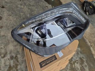 bontott MERCEDES-BENZ S-CLASS Jobb Fényszóró