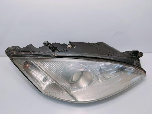bontott MERCEDES-BENZ S-CLASS Jobb Fényszóró