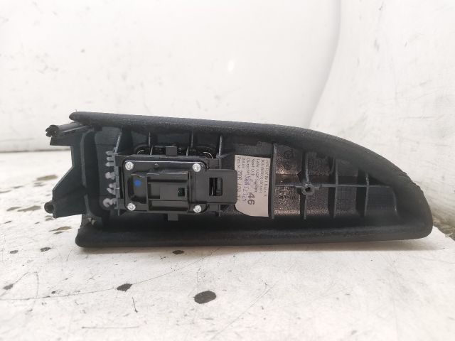 bontott MERCEDES-BENZ S-CLASS Jobb hátsó Ablakemelő Kapcsoló