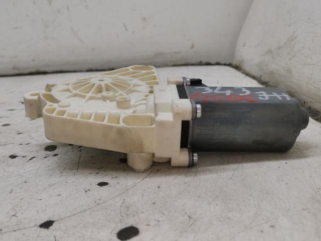 bontott MERCEDES-BENZ S-CLASS Jobb hátsó Ablakemelő Motor