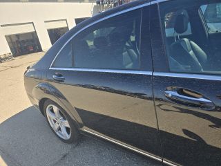 bontott MERCEDES-BENZ S-CLASS Jobb hátsó Ajtó (Üres lemez)