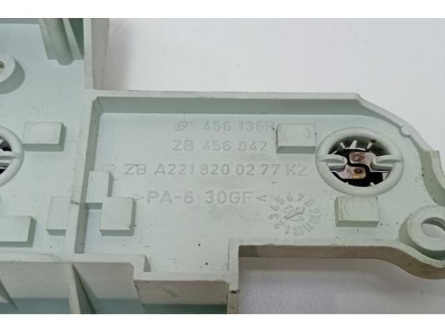 bontott MERCEDES-BENZ S-CLASS Jobb Hátsó Lámpa Foglalat