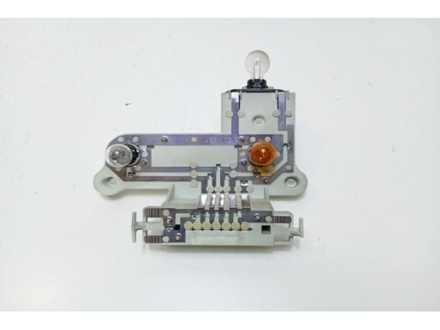 bontott MERCEDES-BENZ S-CLASS Jobb Hátsó Lámpa Foglalat