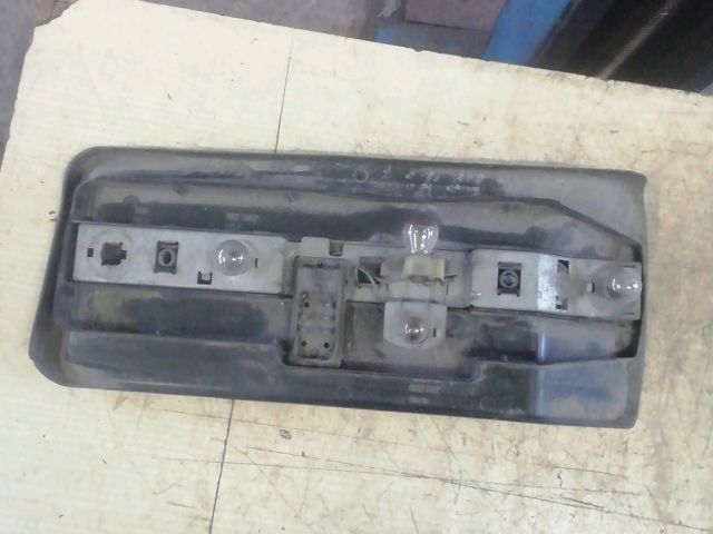 bontott MERCEDES-BENZ S-CLASS Jobb Hátsó Lámpa Foglalat