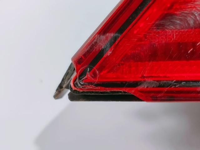 bontott MERCEDES-BENZ S-CLASS Jobb Hátsó Lámpa
