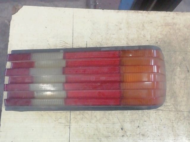 bontott MERCEDES-BENZ S-CLASS Jobb Hátsó Lámpa