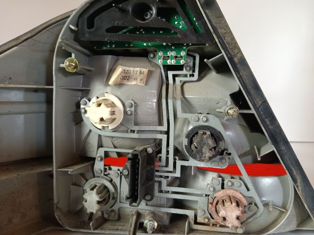 bontott MERCEDES-BENZ S-CLASS Jobb Hátsó Lámpa