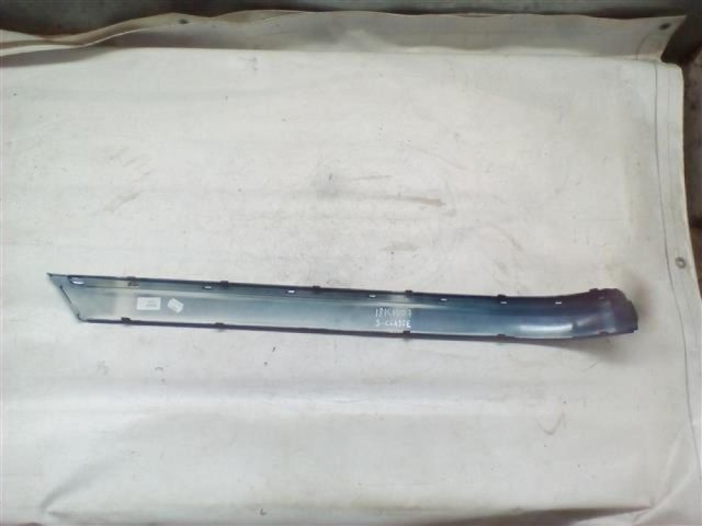 bontott MERCEDES-BENZ S-CLASS Jobb hátsó Lökhárító Díszléc