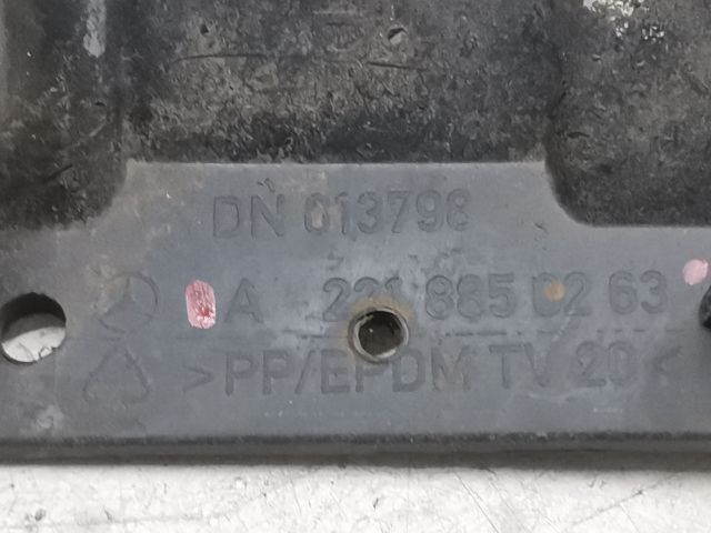 bontott MERCEDES-BENZ S-CLASS Jobb hátsó Lökhárító Tartó (Műanyag)