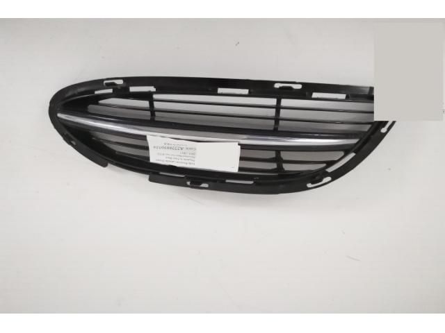 bontott MERCEDES-BENZ S-CLASS Jobb Ködlámpa Rács