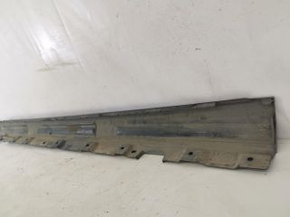 bontott MERCEDES-BENZ S-CLASS Jobb Küszöb