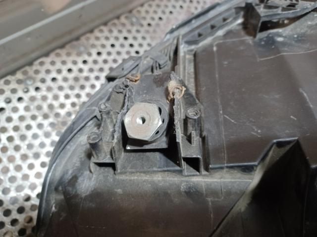 bontott MERCEDES-BENZ S-CLASS Jobb Ledes Fényszóró