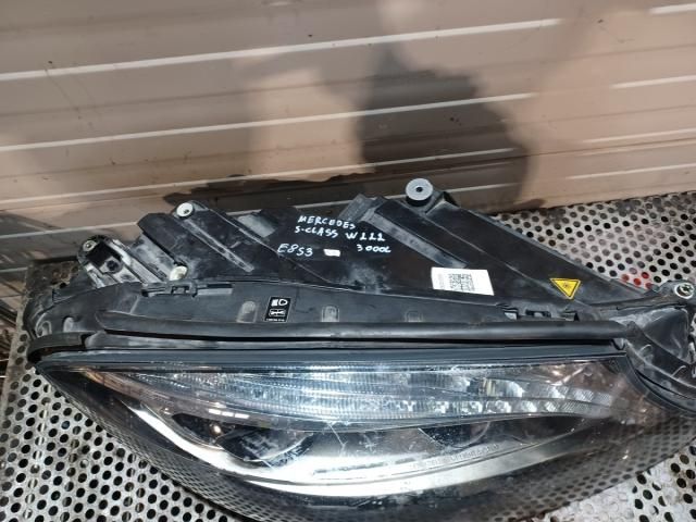 bontott MERCEDES-BENZ S-CLASS Jobb Ledes Fényszóró