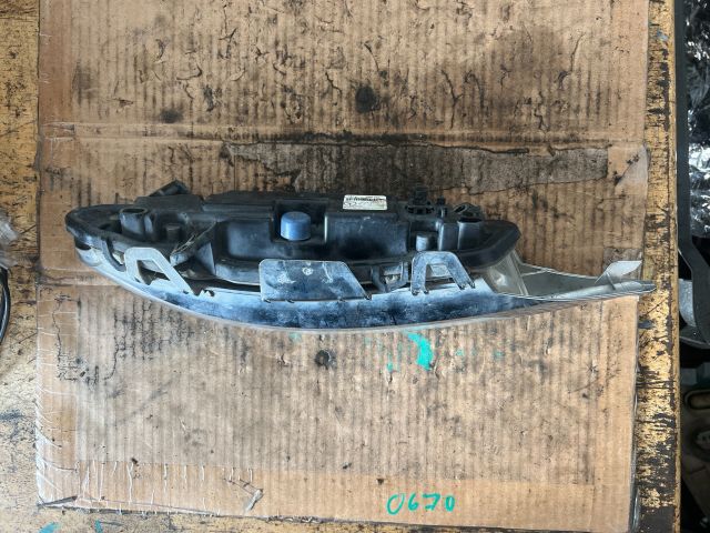 bontott MERCEDES-BENZ S-CLASS Jobb Nappali Menetfény