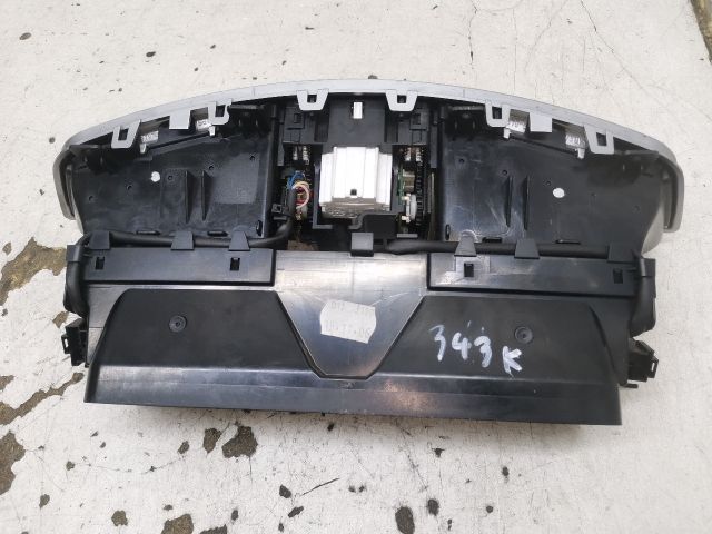 bontott MERCEDES-BENZ S-CLASS Középső Szellőző