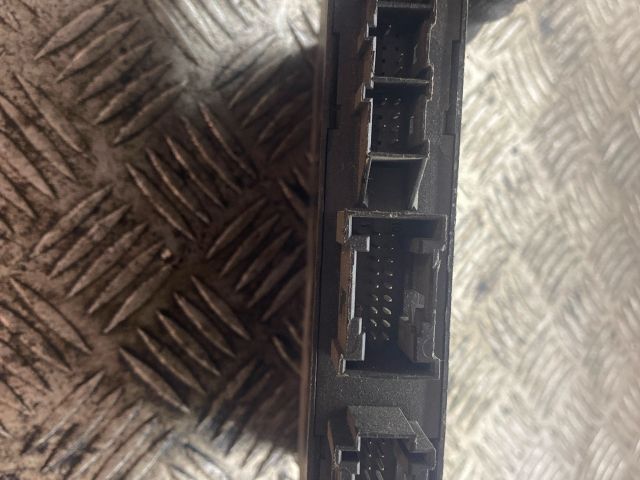 bontott MERCEDES-BENZ S-CLASS Központizár Elektronika