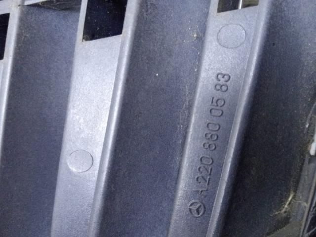 bontott MERCEDES-BENZ S-CLASS Motorháztető Díszrács