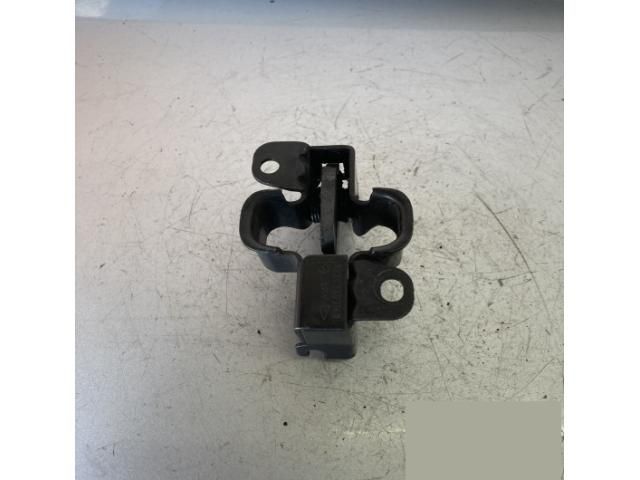 bontott MERCEDES-BENZ S-CLASS Motorháztető Zárszerkezet