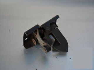 bontott MERCEDES-BENZ S-CLASS Motorháztető Zárszerkezet