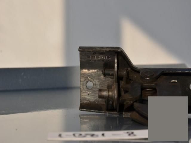 bontott MERCEDES-BENZ S-CLASS Motorháztető Zárszerkezet