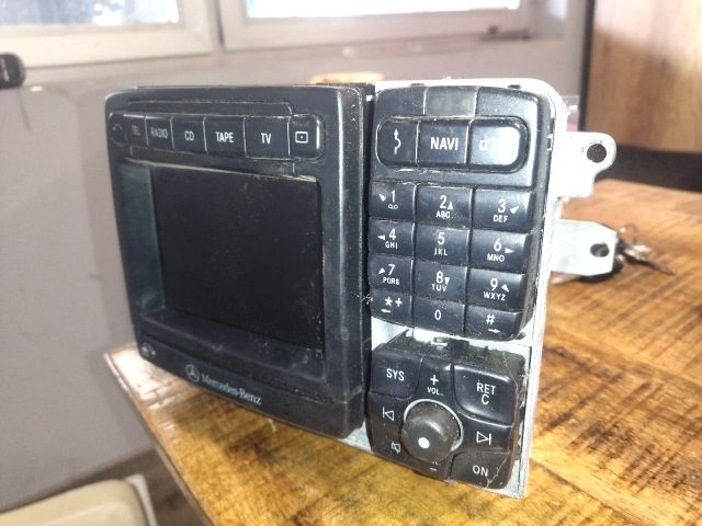 bontott MERCEDES-BENZ S-CLASS Navigációs Fejegység