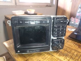 bontott MERCEDES-BENZ S-CLASS Navigációs Fejegység