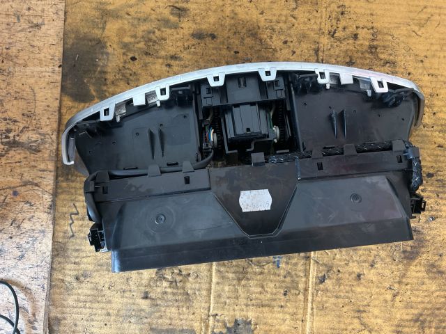 bontott MERCEDES-BENZ S-CLASS Óra (Időmérő)